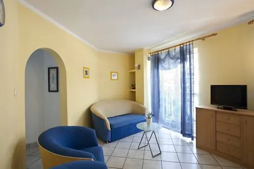 Waldi Pokoje Goscine Z Aneksem Karpacz Apartment